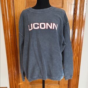 Women’s UConn Sweatshirt